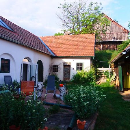 Gaestehaus Weinviertel - Niederoesterreich Siebenhirten Luaran gambar