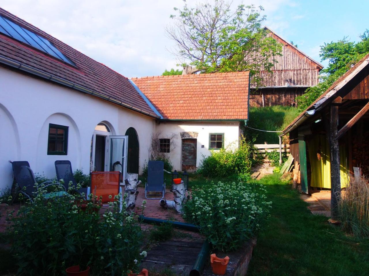 Gaestehaus Weinviertel - Niederoesterreich Siebenhirten Luaran gambar